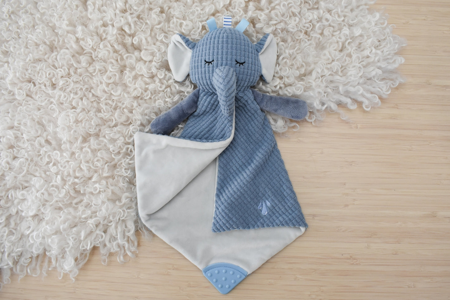 Trunks Elephant Plush Cuddle Blanket